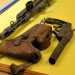 Tra gli oggetti pi piccoli troviamo una pistola Glisenti dei primi del 900, una Roth-Steyr austriaca del 1915 e una pistola da segnalazione